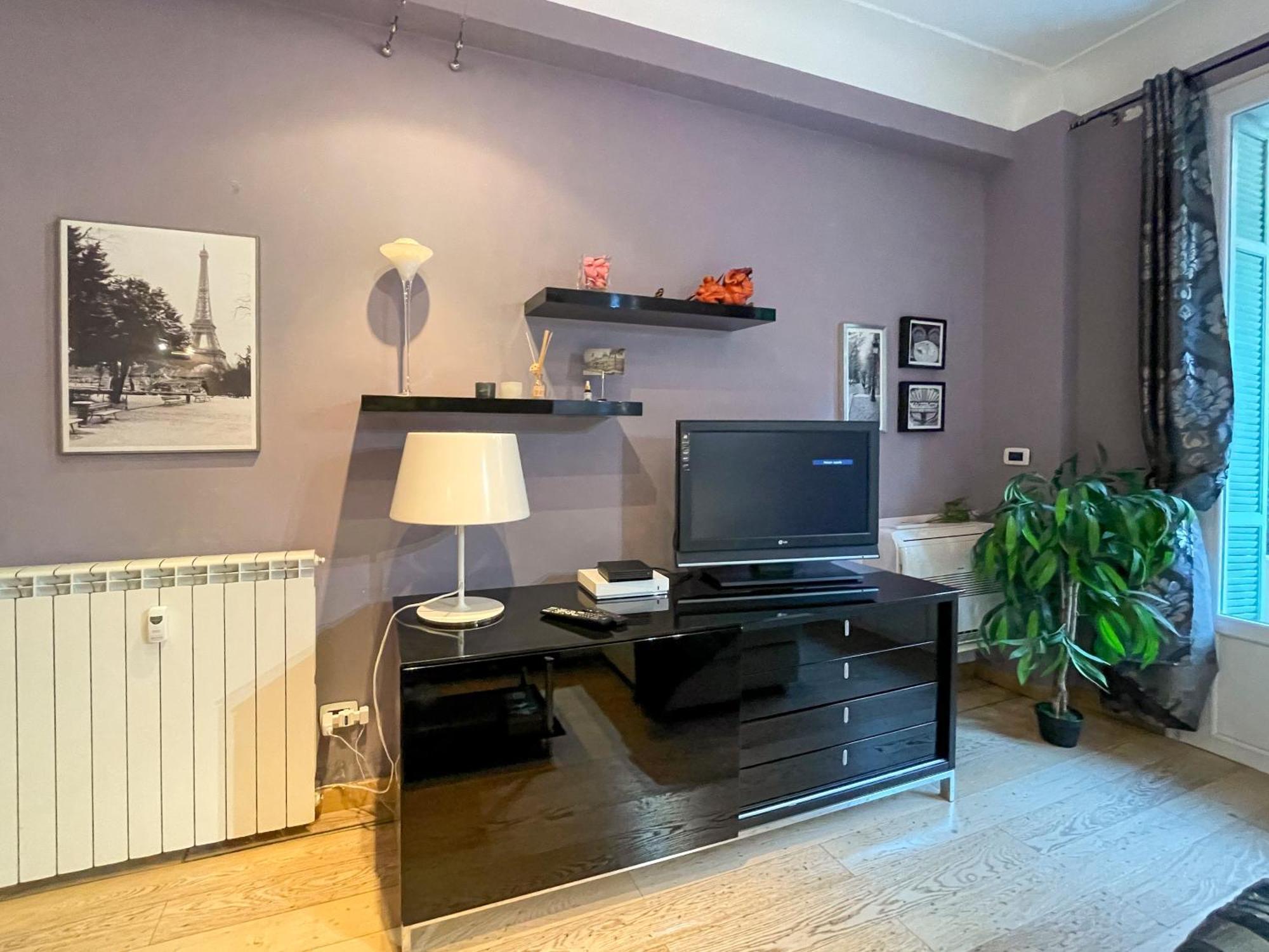 Comte De Luxury 4 Pers Parking Wifi Ac * Nizza