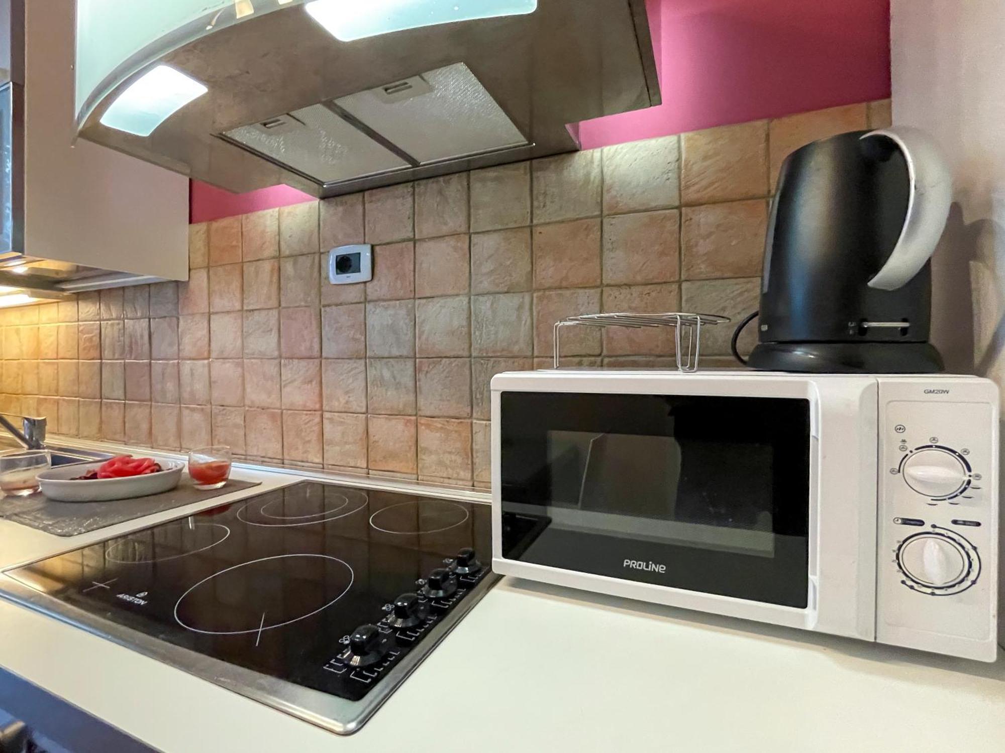 Comte De Luxury 4 Pers Parking Wifi Ac